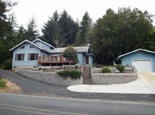 93873 Shutters Landing Ln, North Bend, OR 97459