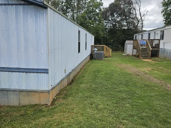 323 Clark Loop #6, Morganton, NC 28655