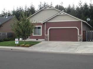661 Eric Dr, Molalla, OR