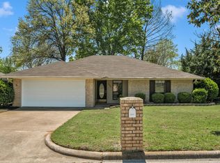 3055 Panhandle Dr, Grapevine, TX 76051