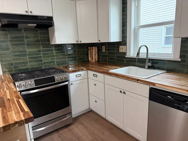 112 Oakdale Ave — Photo 5