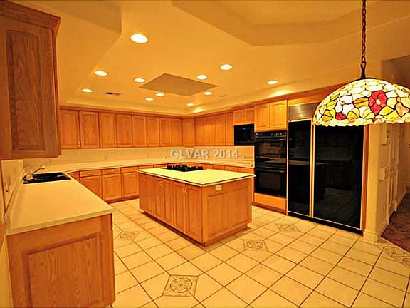 4th image of 1690 Hardrock St