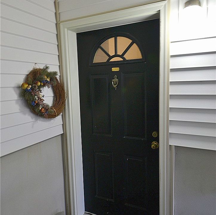 1st image of 26318 Illinois Ave NE Unit A104