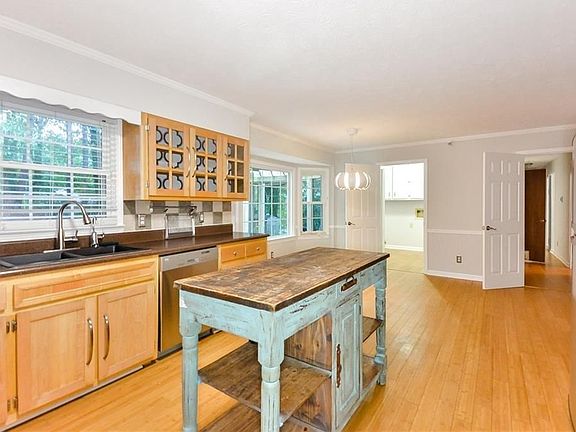 5th image of 5748 Jordanaire Pl