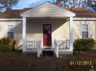 103 W Floyd St, Tabor City, NC 28463