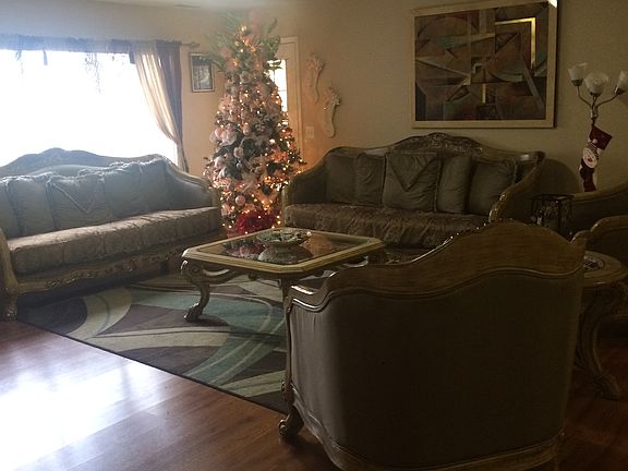 3rd image of 45512 Hidden View Ct