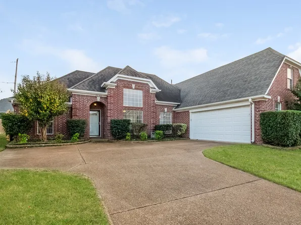 9893 Farmyard Dr, Cordova, TN 38016