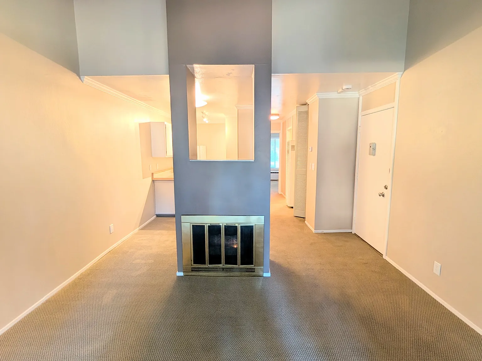 2738 Oak Road — Photo 4