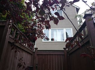 8328 Fauntleroy Way SW, Seattle, WA 98136