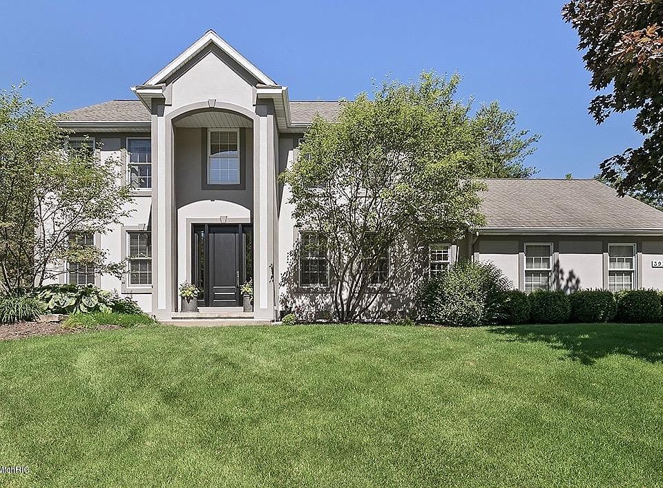 1st image of 3975 Bridgestone Dr NE