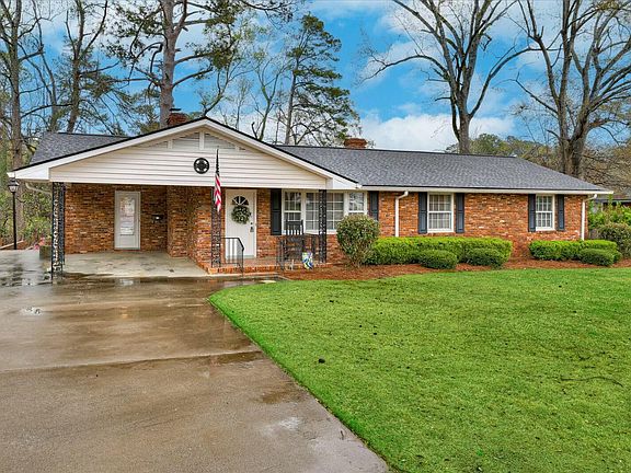 3rd image of 765 Winyah Drive