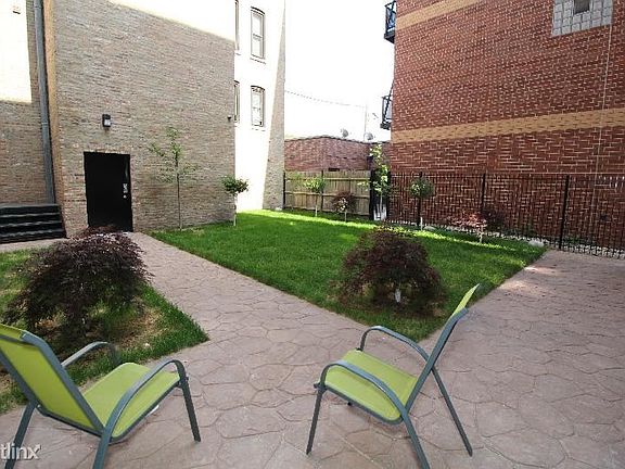 3rd image of 3223 N Sheffield Ave #Unt8re
