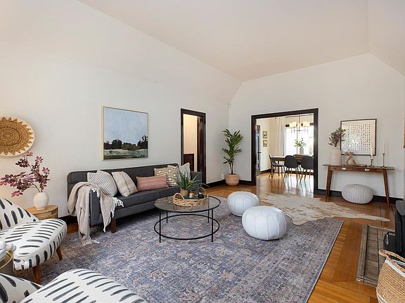 3rd image of 631 E 5th St