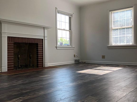 5th image of 1627 S Dixon Cir APT 2