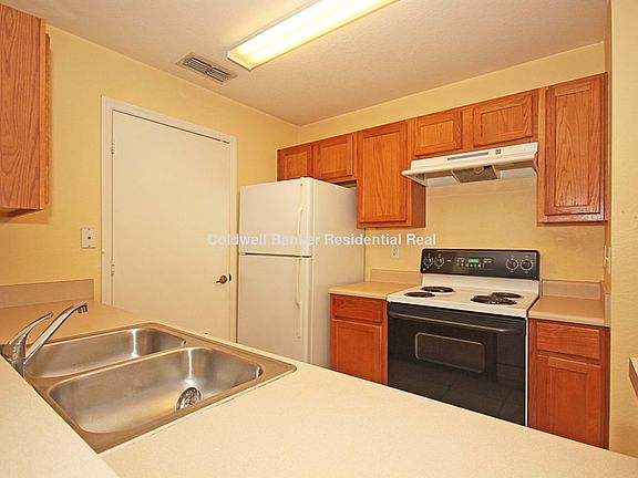 5th image of 14890 Pleasant Bay Ln #102
