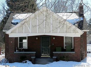 141 Cloverland Dr, Rochester, NY 14610