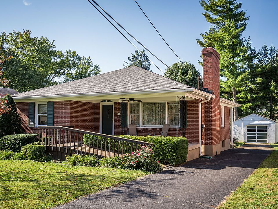 1st image of 2822 Eleanor Ave