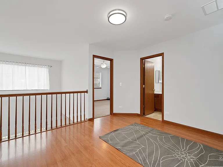 325 N Patriot Dr — Photo 8