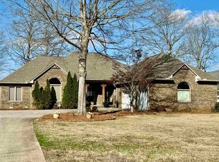 1081 Pride Estates Rd, Tuscumbia, AL 35674