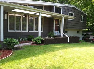 24 Maple Rd, Central Valley, NY 10917