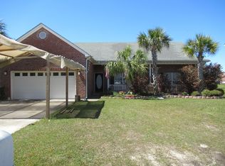 261 Tropical Way, Freeport, FL 32439