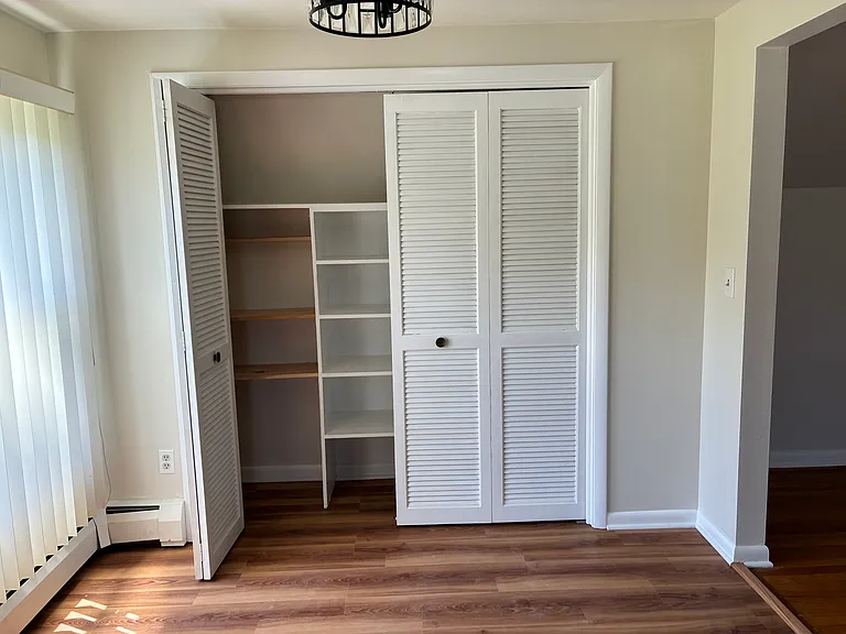 61 Phillips Rd — Photo 12