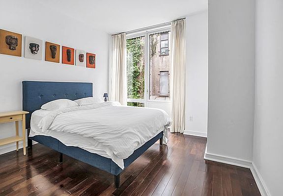 5th image of 130 W 19th St APT 4F
