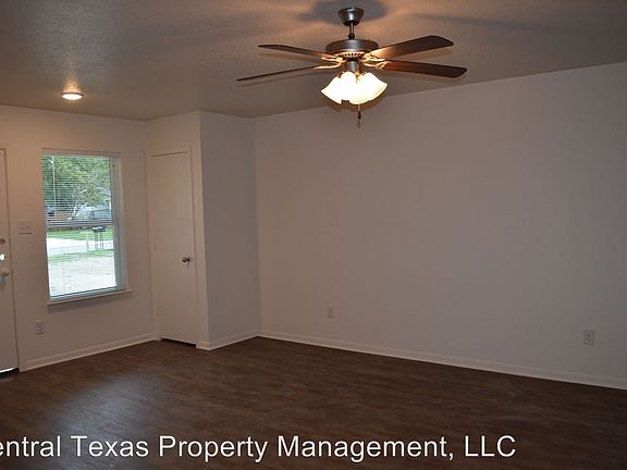 2nd image of 1202 Leah Dr Unit B