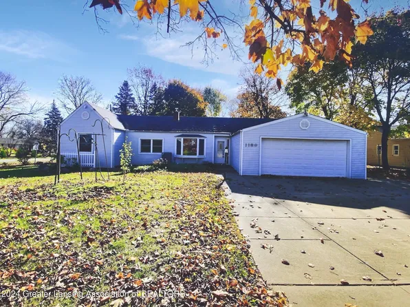 1189 W Round Lake Rd, Dewitt, MI 48820
