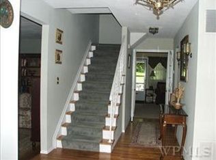 31 Colette Dr, Poughkeepsie, NY 12601