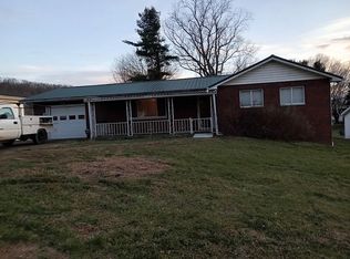 63 Miller Rd, Huntington, WV 25702