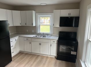 331 3rd St E, Hector, MN 55342