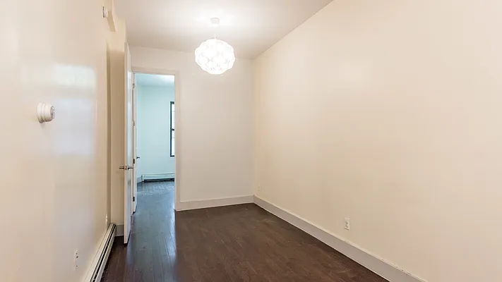 Rented by Nooklyn NYC LLC | media 32