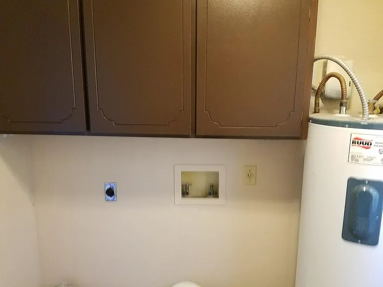 Utility Room with washer and dryer hookups.