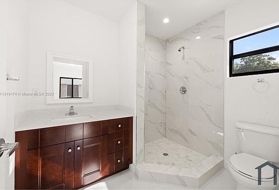 5th image of 2243 NW 50th St #2
