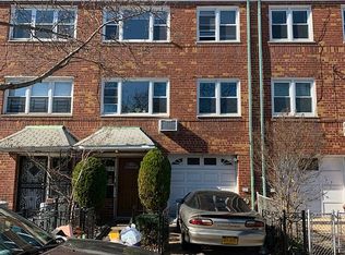 3306 23rd St, Long Island City, NY 11106