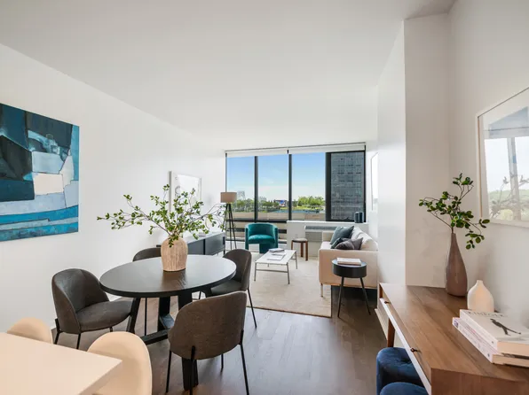 2030 Hudson Street image 13 of 284