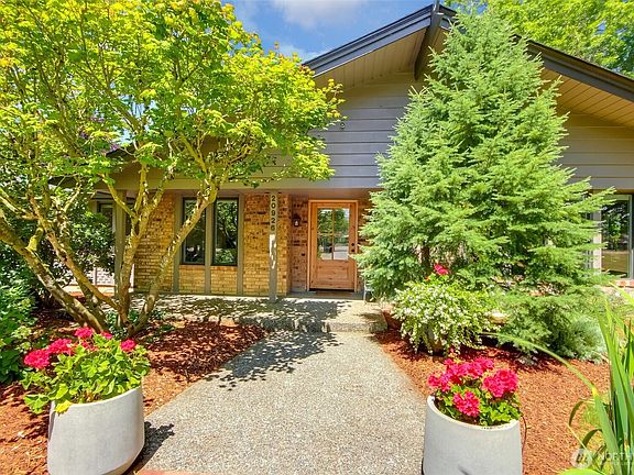 2nd image of 20926 SE 416th Street