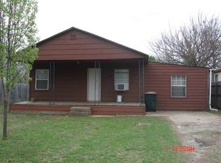 106 E Cherokee St, Marlow, OK 73055