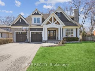 528 Wellington Cres, Oakville, ON L6L4X5