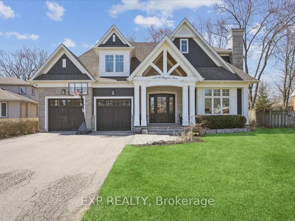 528 Wellington Cres, Oakville, ON L6L 4X5