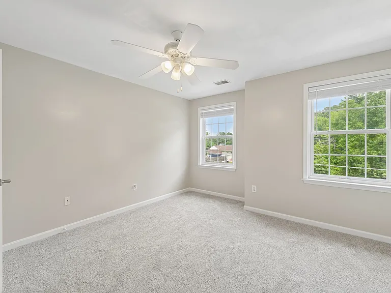 713 Mimosa Cove Rd — Photo 47
