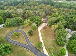 209 Timber Ridge Ct, Troy, MO 63379