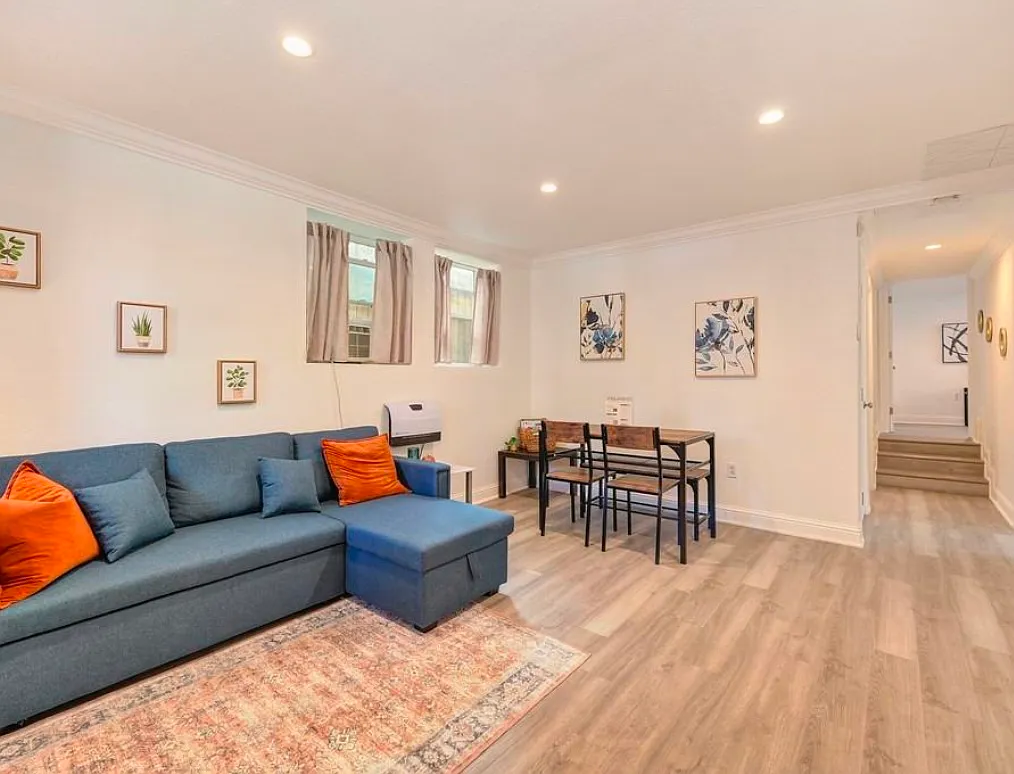 4010 2nd Ave #4012 photo 1