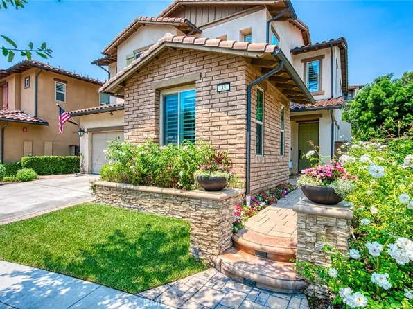 33 Lucido St, Mission Viejo, CA 92694