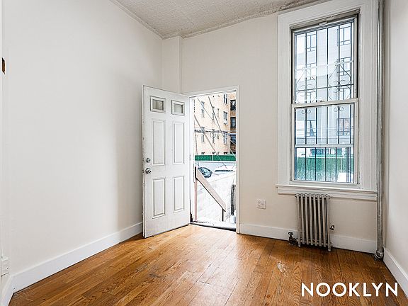 2nd image of 253 Jefferson St #1F
