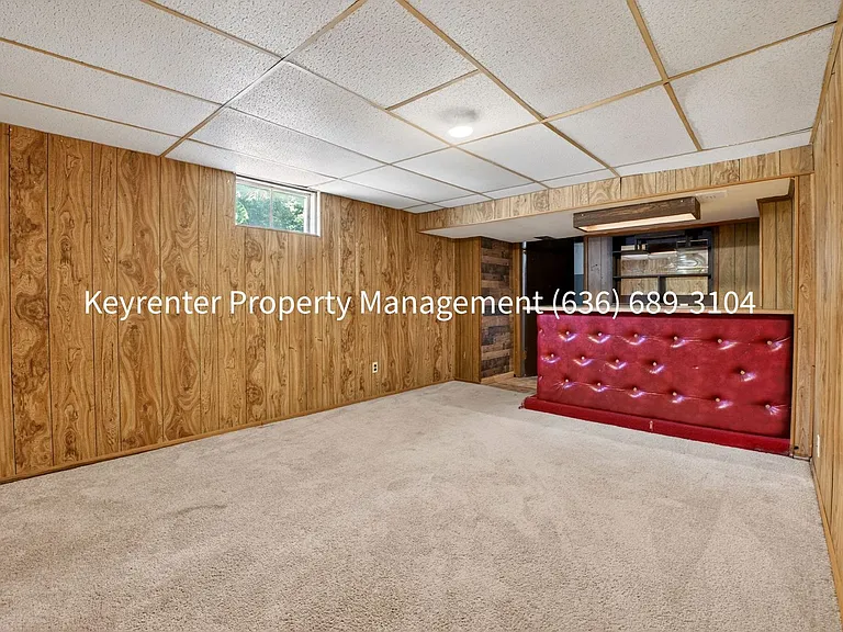 920 Parkcrest Dr — Photo 20