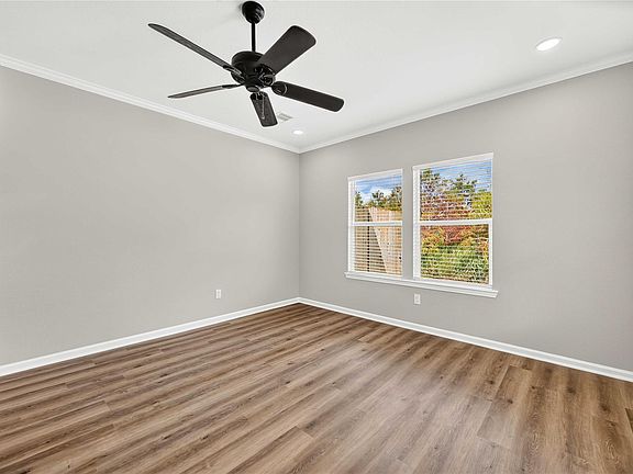 5th image of 32262 Pecha Ln