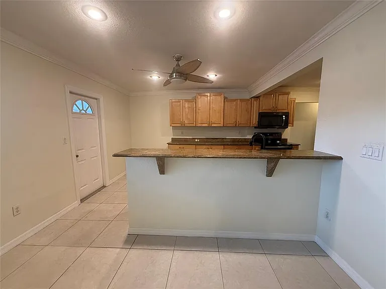 440 W Tarpon Blvd NW — Photo 5