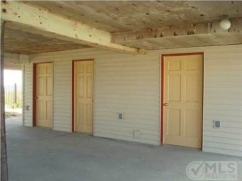 3rd image of 932 E Gorrie Dr